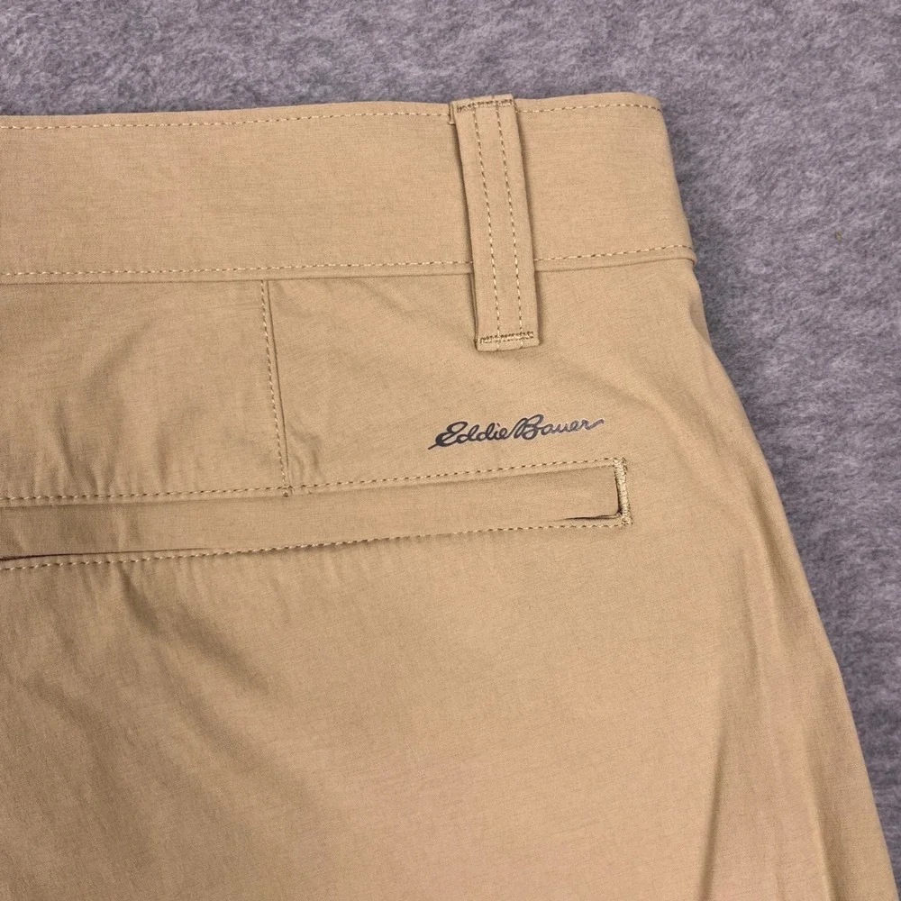 Eddie Bauer Chino Pants Mens 35x30 Khaki Horizon Guide Chino Flexion StormRepel